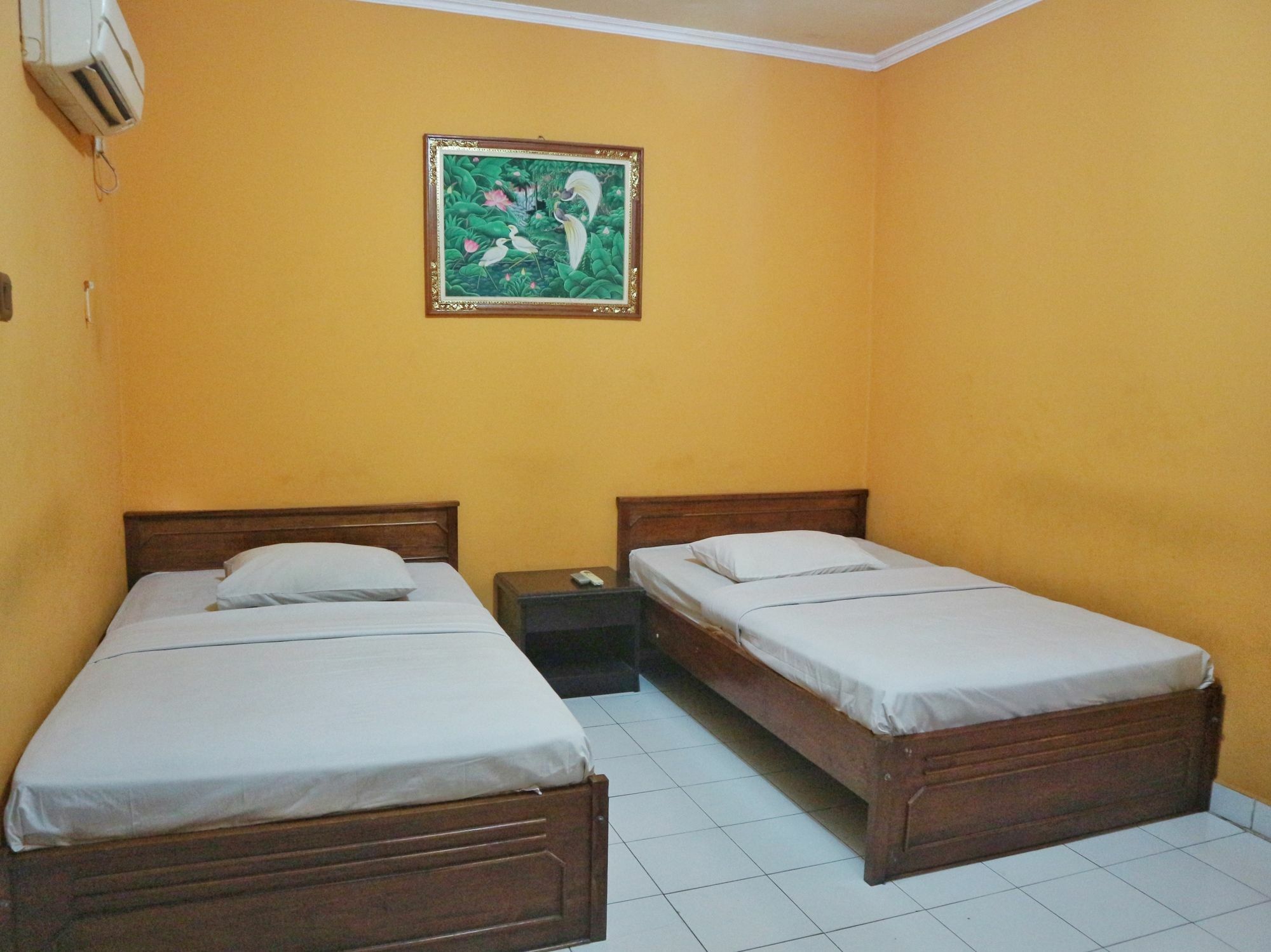 Sekar Sari Inn กูตา ภายนอก รูปภาพ